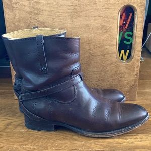 FRYE Lindsay Plate Short Size 8